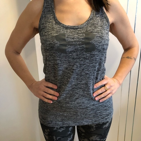 Under Armour XS Tech Twist Heat Gear Tank Racer Back - Picture 2 of 11